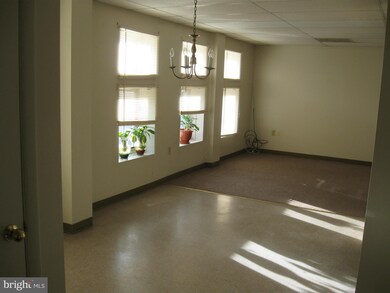 101 W South St unit 4B, Frederick, MD 21701 - photo 5