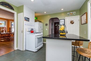 38 Albion St unit 1, Somerville, MA 02143 - photo 3