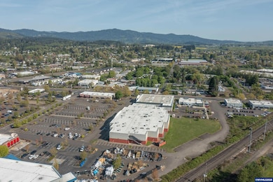 800 (next to) NE Circle Bl, Corvallis, OR 97330 - photo 3