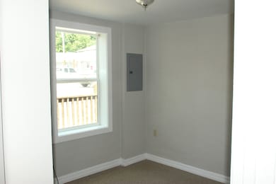 133 Cascade Ave unit 2, McMinnville, TN 37110 - photo 6