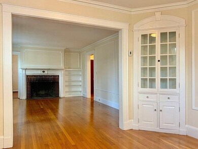 24 Oxford St, Arlington, MA 02474 - photo 4