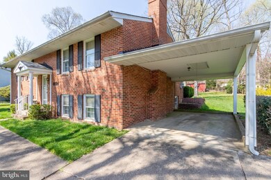 4504 Willet Dr, Annandale, VA 22003 - photo 2