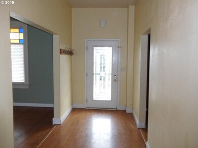 303 NW Ellis Ave, Pendleton, OR 97801 - photo 6