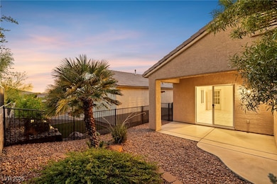 2170 Oliver Springs St, Henderson, NV 89052 - photo 6