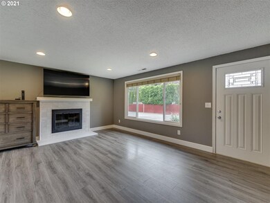 6017 NE 58th St, Vancouver, WA 98661 - photo 2