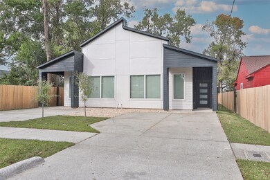 8109 Bigwood St unit A/B, Houston, TX 77078 - photo 2