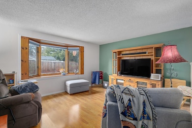 811SWLarkEllenWay-005