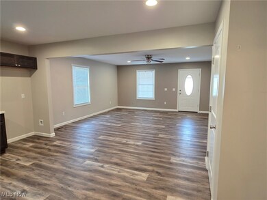 1840 Alexander Ave unit 1301, Geneva, OH 44041 - photo 6