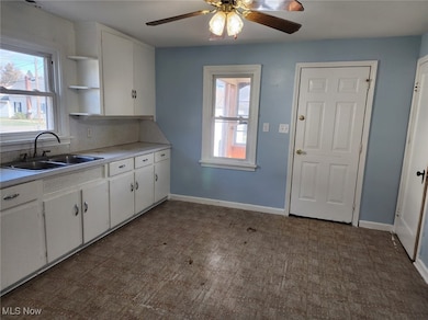 808 8th St SW, Massillon, OH 44647 - photo 7