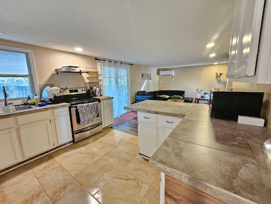 30700 US Highway 19 N unit 108, Palm Harbor, FL 34684 - photo 3