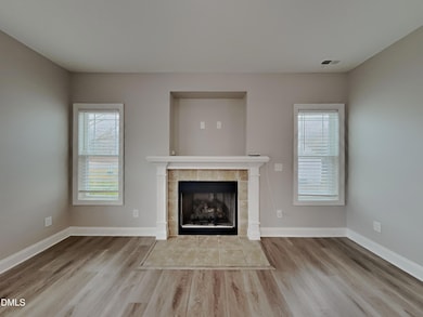 232 Highcroft Cir, Benson, NC 27504 - photo 3