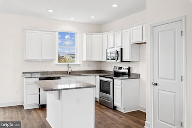 3617 Fieldstone Dr, Dover, PA 17315 - photo 4