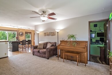 W1317 Alpine Rd, Brooklyn, WI 53521 - photo 3