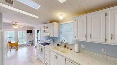 171 Palm Blvd, Parrish, FL 34219 - photo 3