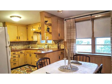 Kitchen. Kitchen and Dining Area