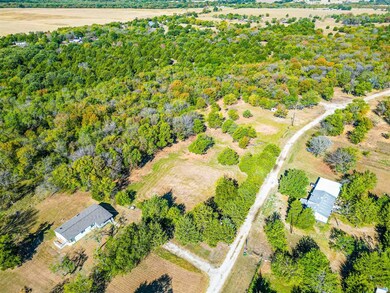 53469 SW County Road 1162, Corsicana, TX 75110 - photo 4