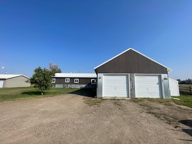 6837 43rd St W, Havre, MT 59501 - photo 2