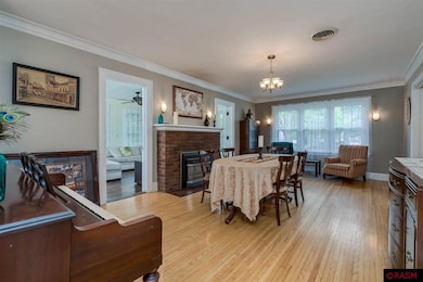 407 W 8th St, Mankato, MN 56001 - photo 5