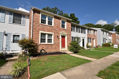 8126 Parkdale Ct, Springfield, VA 22153 - photo 2