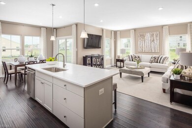 380 Lakeland Way, Aurora, OH 44202 - photo 2