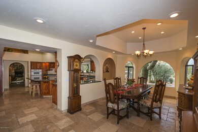 dining room-kitchen