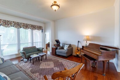 8212 Fenwick Dr, North Richland Hills, TX 76182 - photo 7