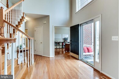 22166 Winter Lake Ct, Ashburn, VA 20148 - photo 5