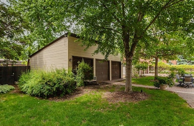 410 Franklin Ave, Des Moines, IA 50314 - photo 7