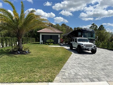 13742 Golden Palms Cir, Fort Myers, FL 33913 - photo 5