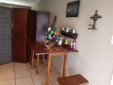 1081 Highlands Dr, Naples, FL 34103 - photo 3