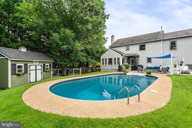 15032 Greenmount Dr, Woodbridge, VA 22193 - photo 3