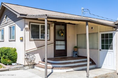 2215S5th_04