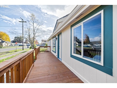 355 W 4th St, Halsey, OR 97348 - photo 4