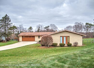 4420 Barton Rd, Lansing, MI 48917 - photo 2