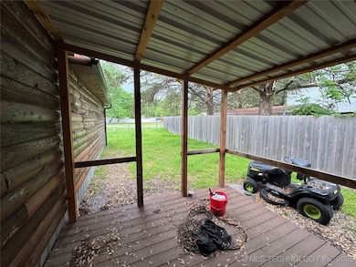 1509 Pawnee Ave, Hartshorne, OK 74547 - photo 7