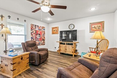 103 Adams St, Cleburne, TX 76033 - photo 7