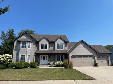 4928 W Evergreen St, Franklin, WI 53132 - photo 2