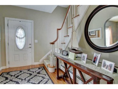 697 Academy Ave, Providence, RI 02908 - photo 2