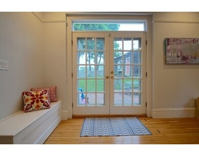 25 Nicholson St, Marblehead, MA 01945 - photo 5