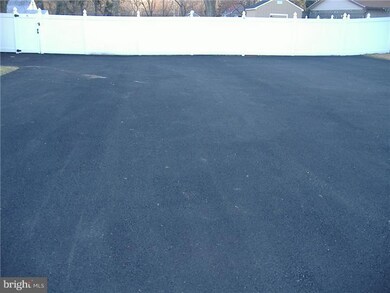 6369 Lewisville Ave, Bensalem, PA 19020 - photo 4