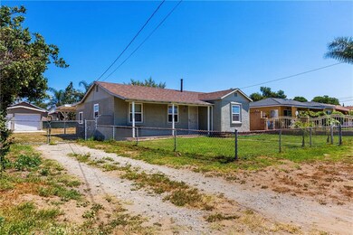 14808 Iris Dr, Fontana, CA 92335 - photo 3