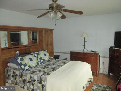 13 Cherry St, Bechtelsville, PA 19505 - photo 6