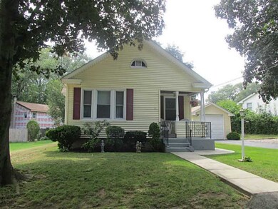 15 Calef St, Johnston, RI 02919 - photo 3