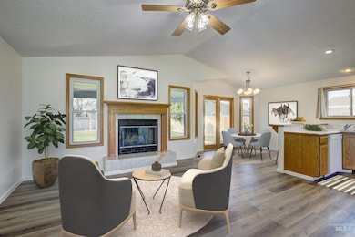 351 S Valley Dr, Nampa, ID 83686 - photo 3