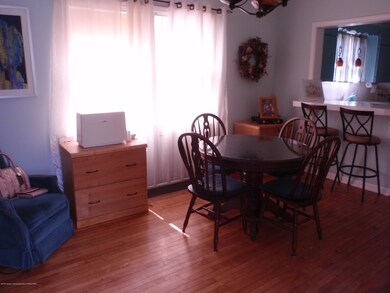 218 Spring St, Grand Ledge, MI 48837 - photo 5