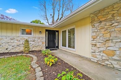 7028 Blackhawk Ln, Fort Wayne, IN 46815 - photo 7