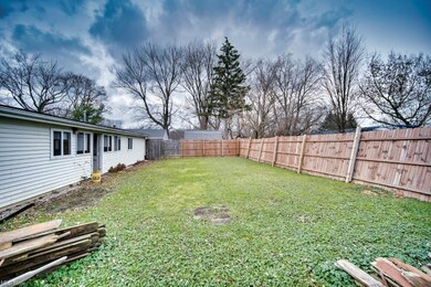 853 Marion St, Sheffield Lake, OH 44054 - photo 5