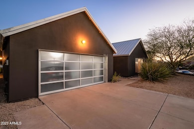 AZA_Listings_9841_S_46thSt_Images-5