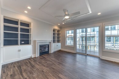 unlisted-address, Elmhurst, IL 60126 - photo 4