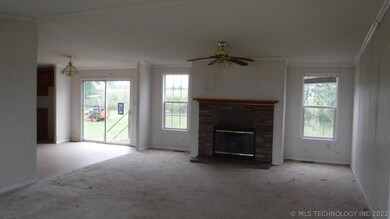 1810 N 189 Rd, Mounds, OK 74047 - photo 4